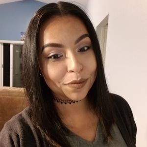 Meet your Posher, Leslie